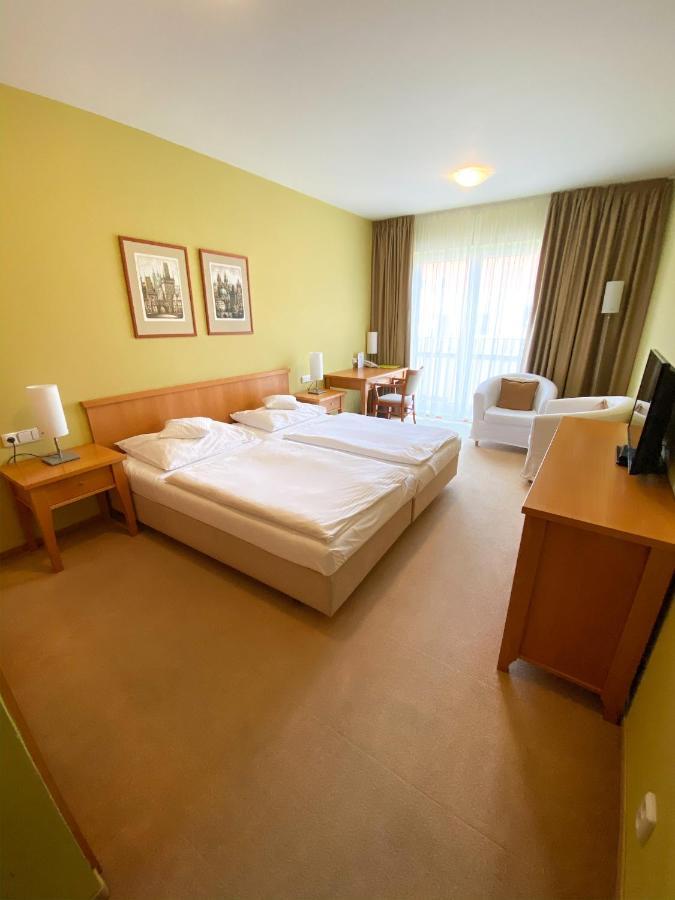 Dolce Villa Prága Kültér fotó